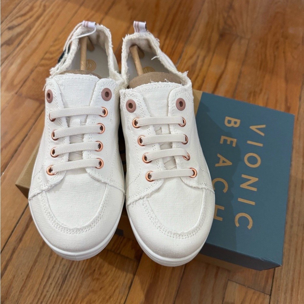 Vionic Pismo Lace-Up shoes white 6.5 M